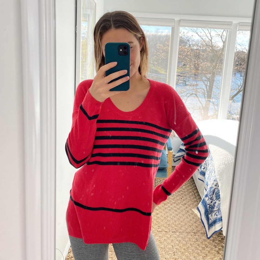GAP Sweater